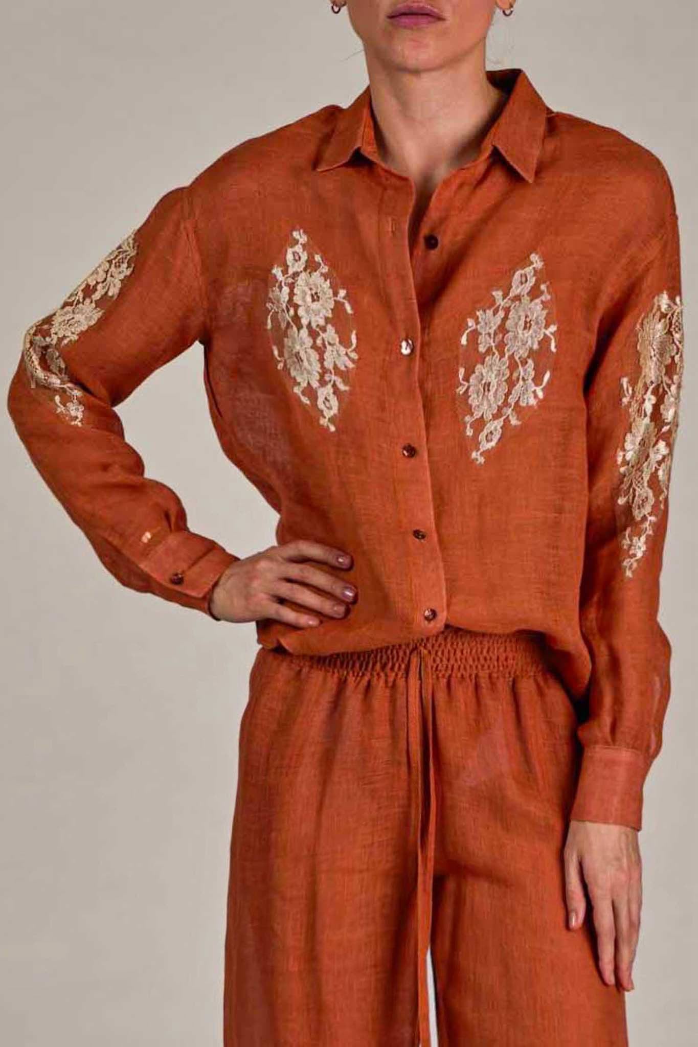 Pamela Shirt in Linen