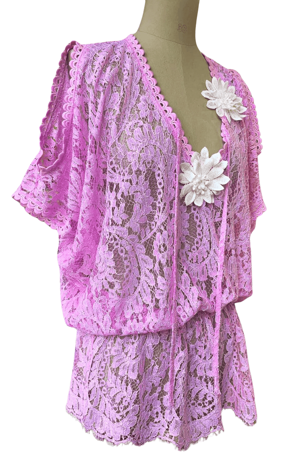 Poncho Rachel — Calais Lace Elegance - Vanita Rosa