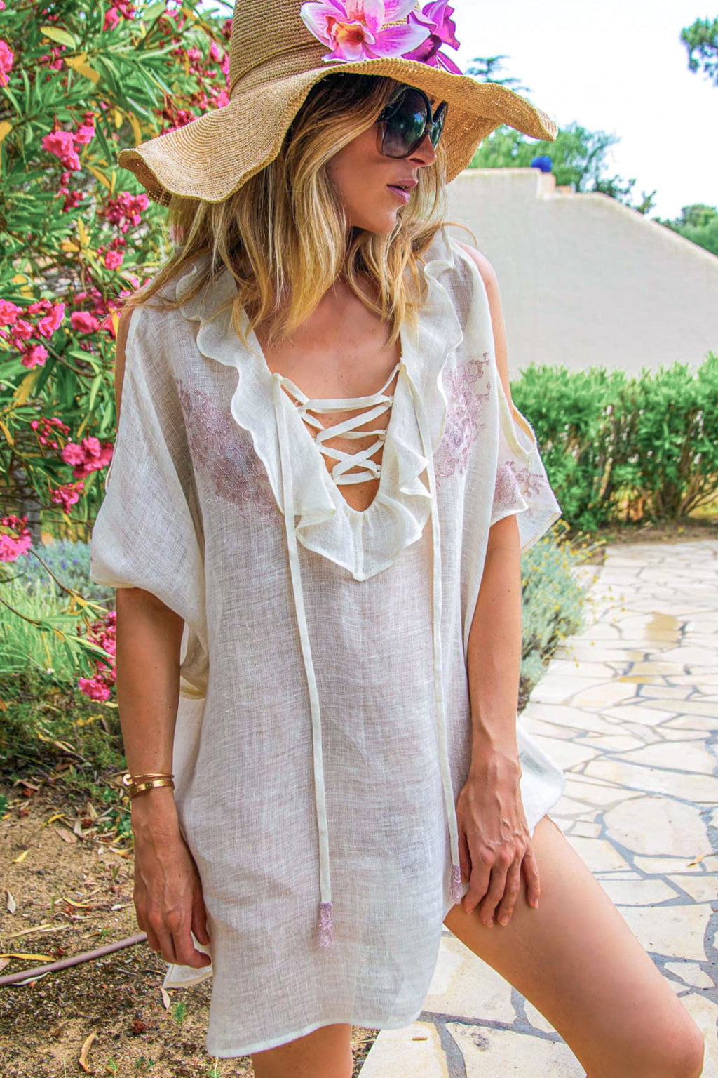 Rita Poncho in Linen