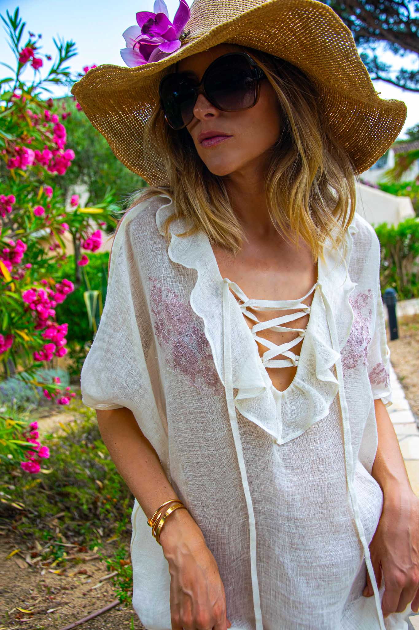 Rachel Poncho in Fine Linen Gauze Ivory - Vanita Rosa